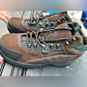 🥾 NWOT MENS CHEROKEE BOOTS SIZE 13